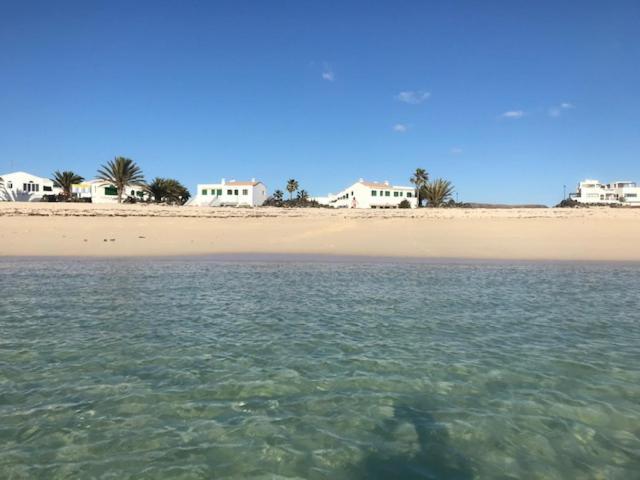 Apartamento La Concha Seaview Direct At The Beach & Sea El Cotillo  Экстерьер фото